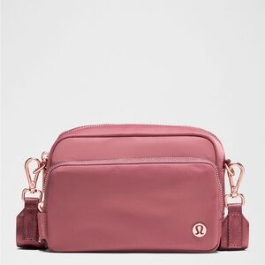 Lululemon Everywhere crossbody bag with Rose Gold hardware